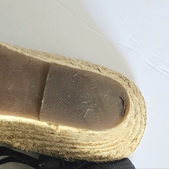 Womens Xhilaration Wrap Around Ankle Black Espadrilles Wedges Shoes Heels Size 8 - Picture 10 of 11